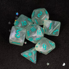 Frozen Heart – dice poly set